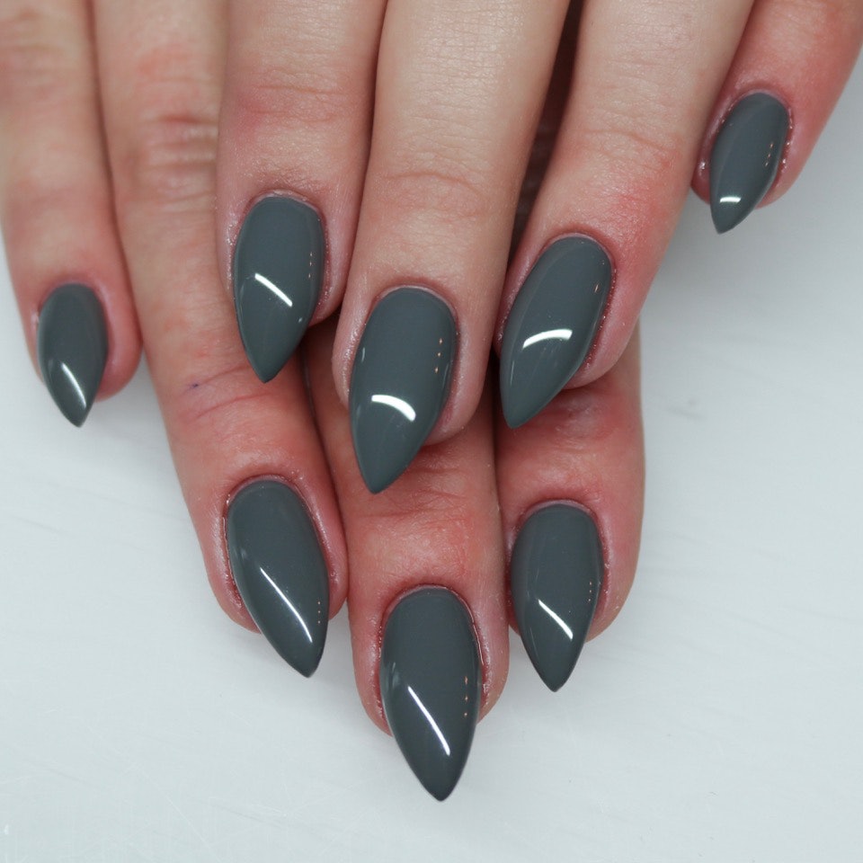 Light Elegance ButterCream Manicure Guide